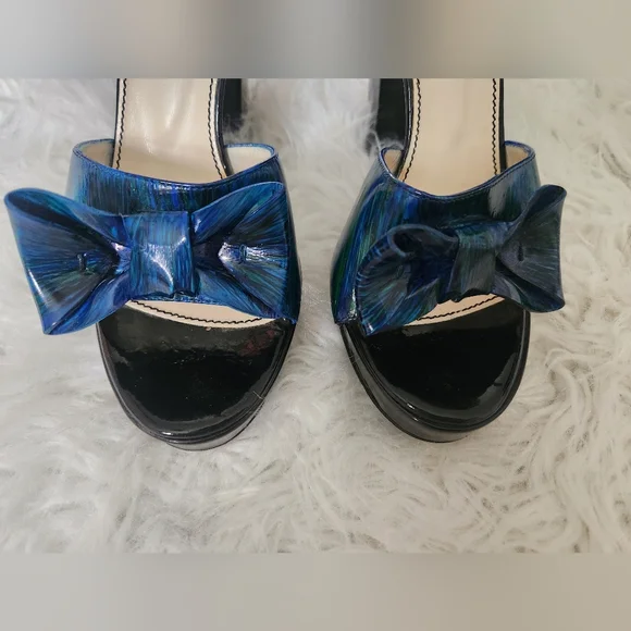 YSL Blue Bow Heels - Picture 2 of 9